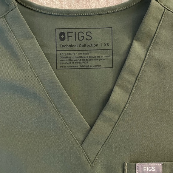 Figs catarina top. Color moss. Size xs - Picture 2 of 2